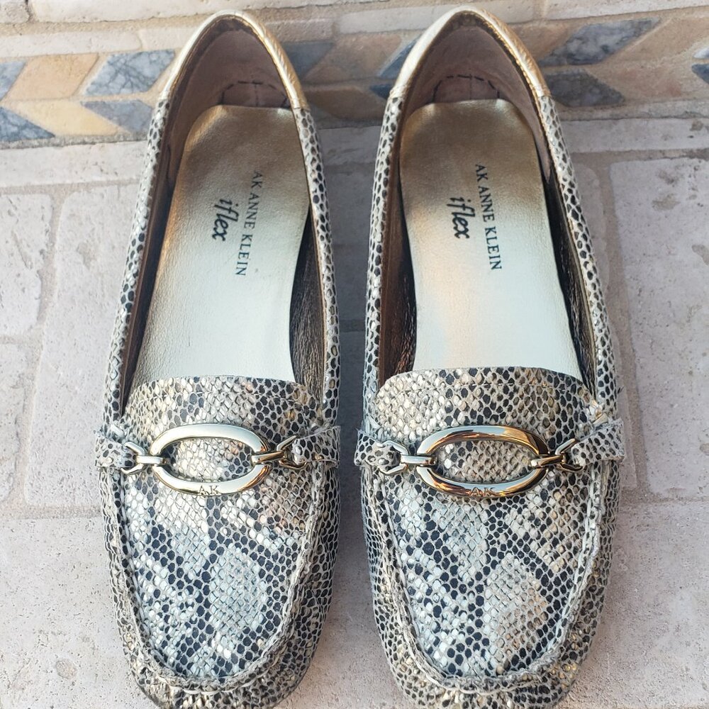 AK Anne Klein Gold & Pewter Leather Snakeskin Pattern Loafers/Flats -Size 7